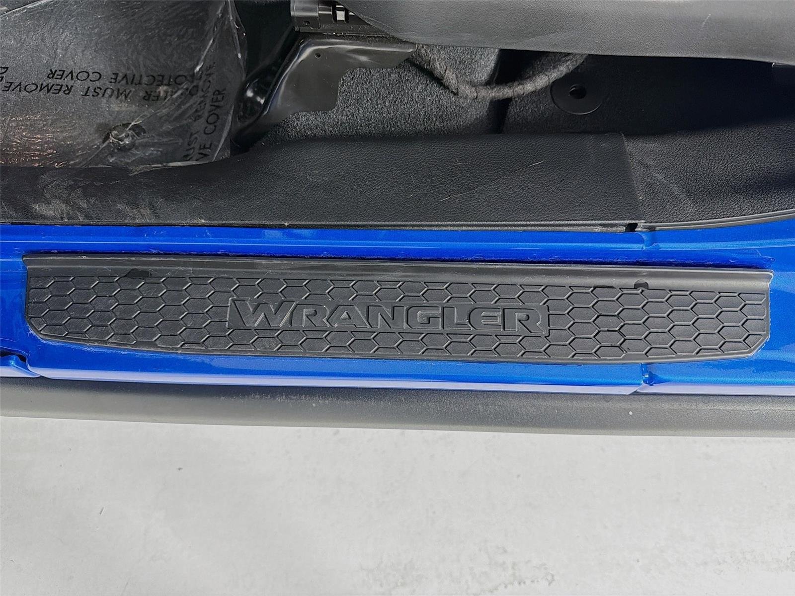 Used 2024 Hydro Blue Pearlcoat Jeep Rubicon 392 image 8