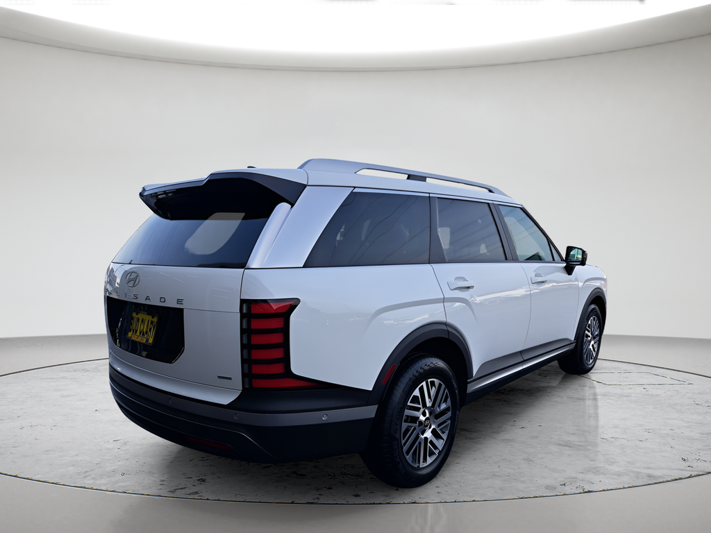 New 2026 White Hyundai SEL Premium image 3