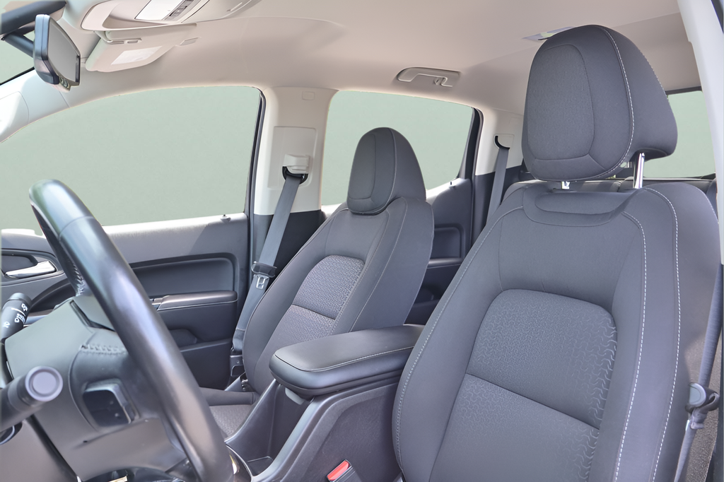 Used 2022 Black GMC Elevation image 13