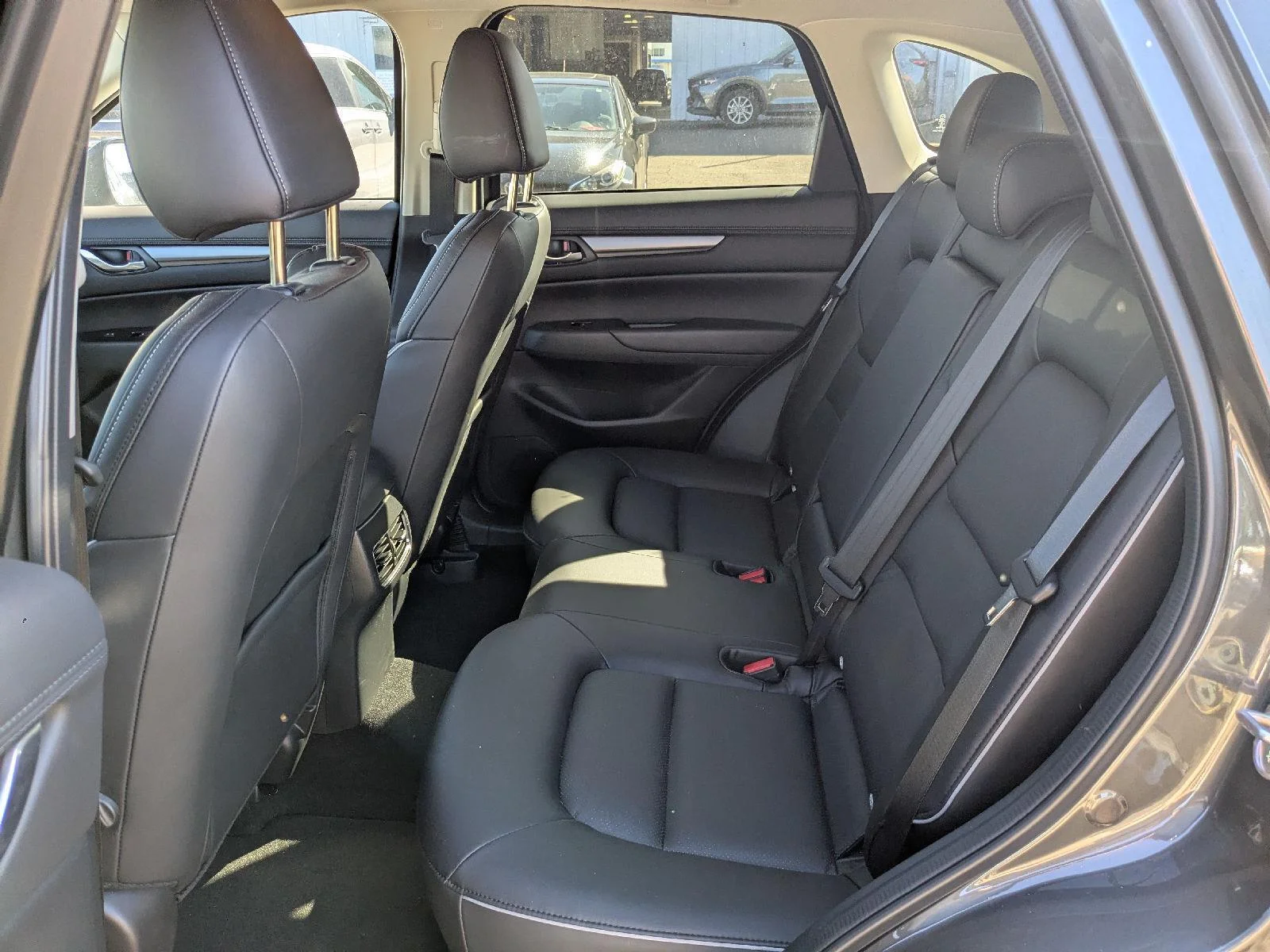 2025 Mazda CX-5 S Select Package - Photo 11
