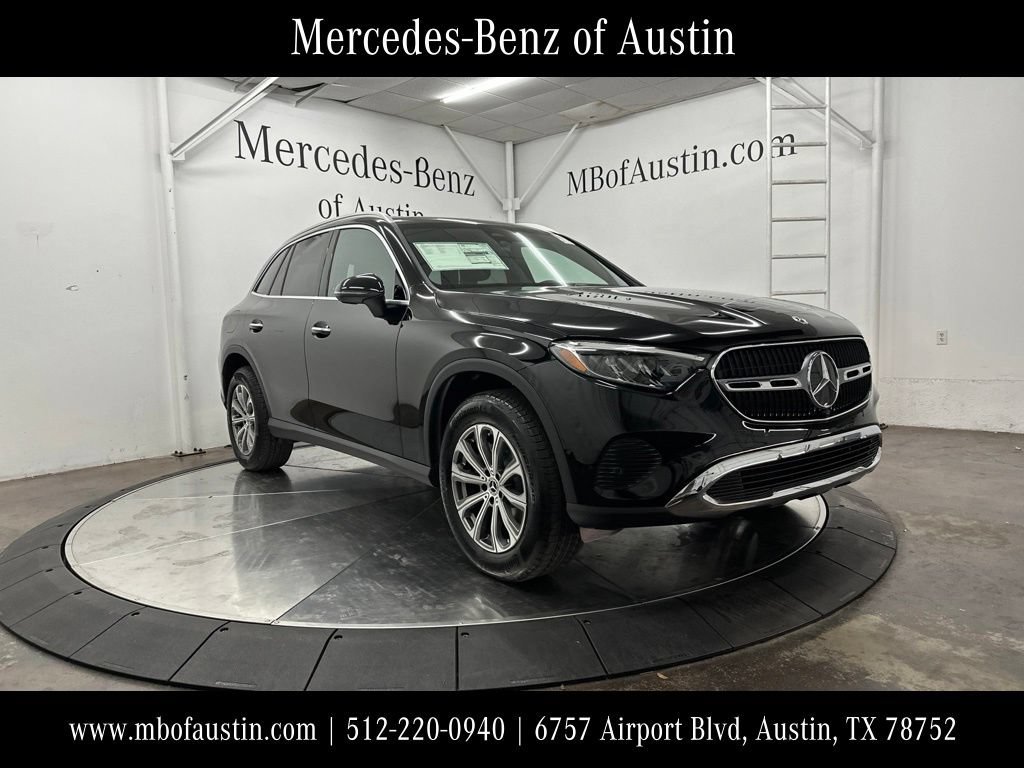 New 2026 Black Mercedes-Benz GLC 300 image 31