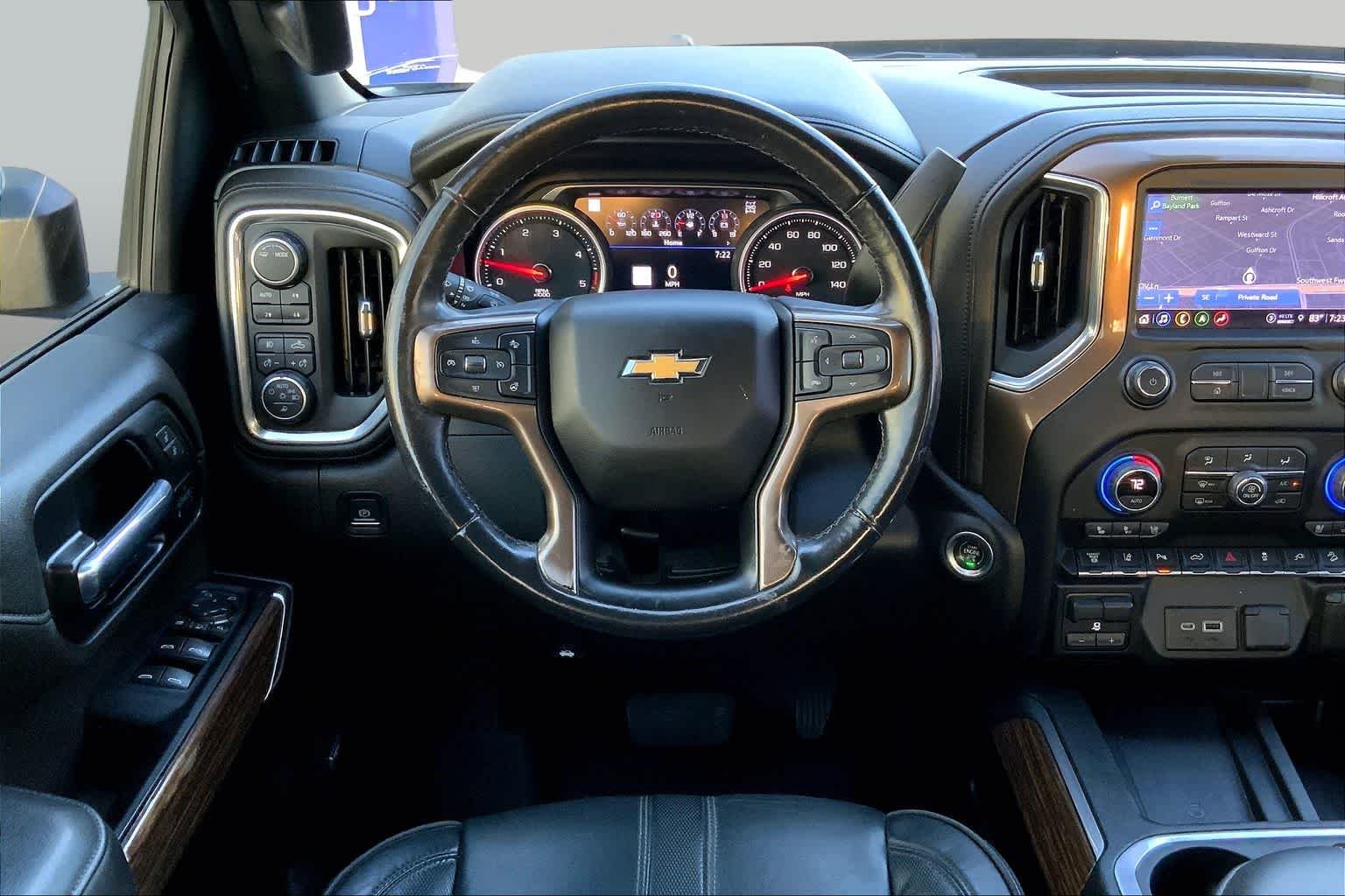 Used 2022 Black Chevrolet High Country image 6