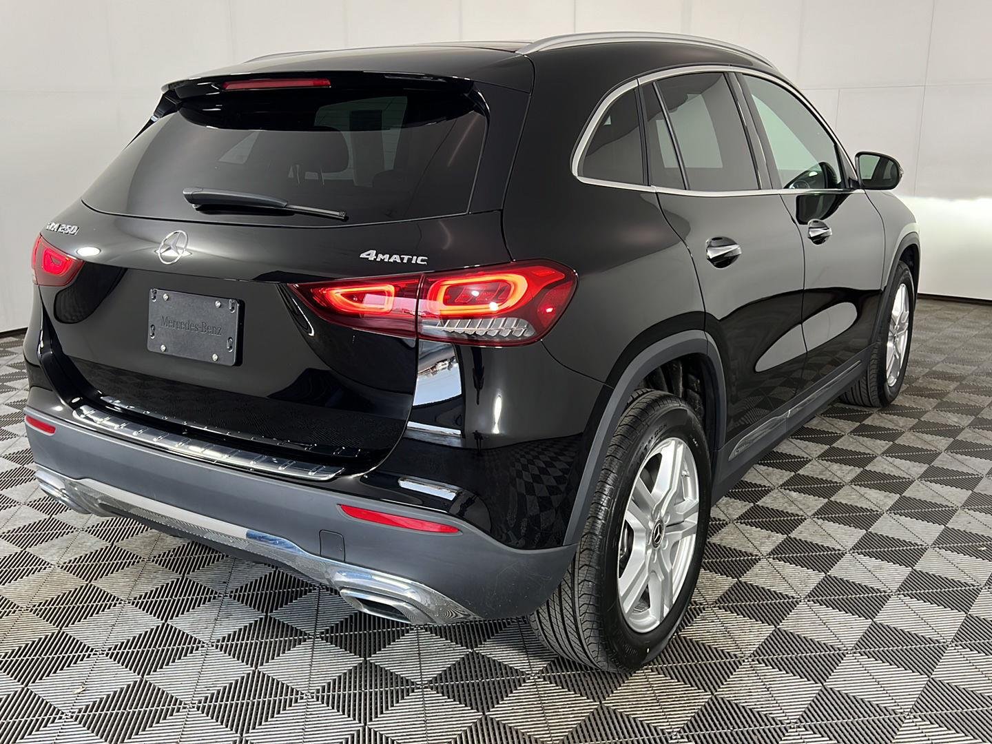 Certified Used 2023 Night Black Mercedes-Benz GLA 250 image 21