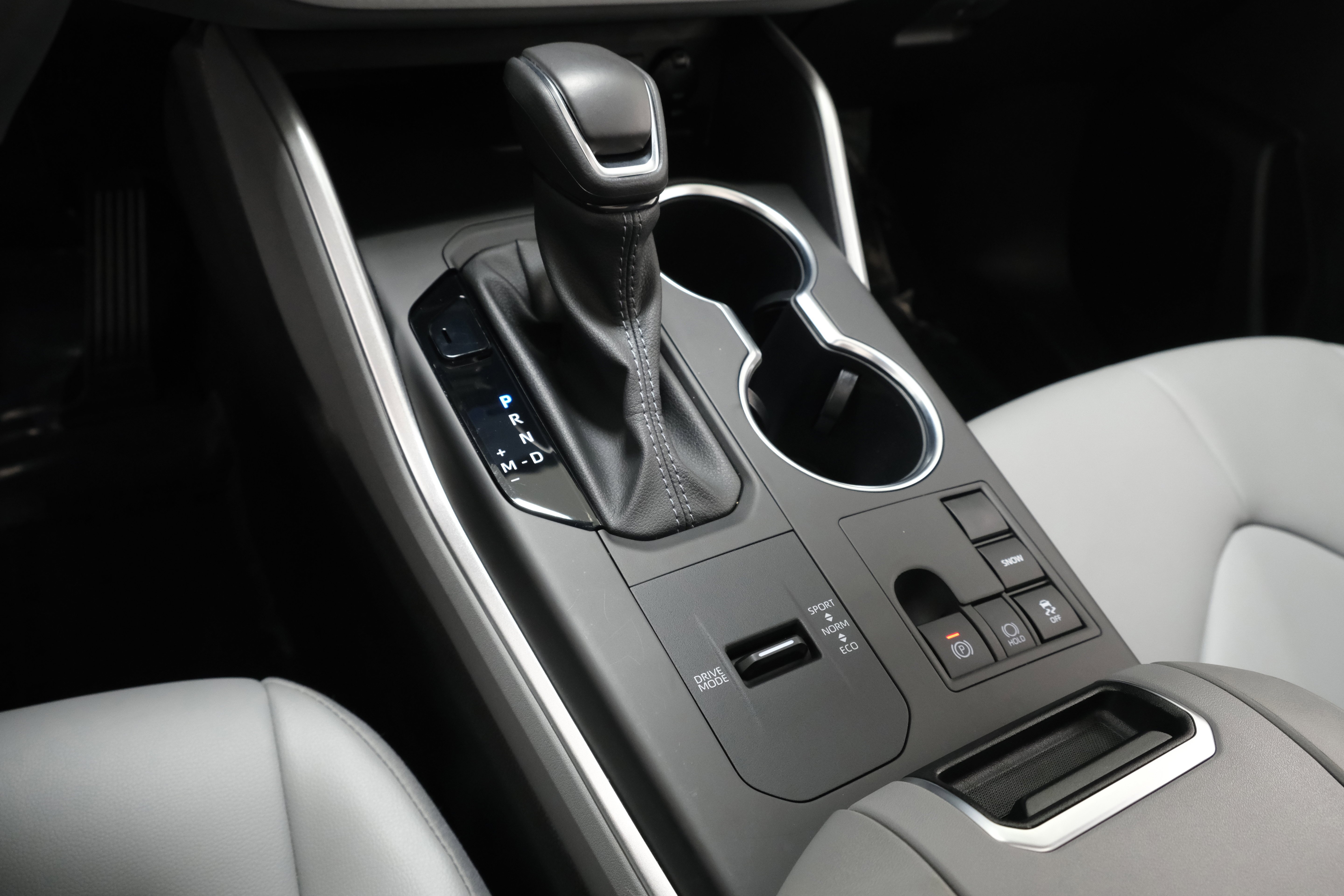 2024 Toyota Highlander XLE - Photo 22