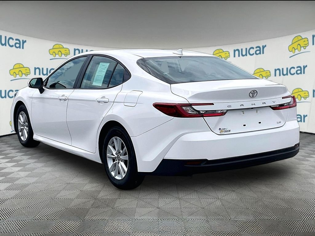 Used 2025 Ice Cap Toyota LE image 4