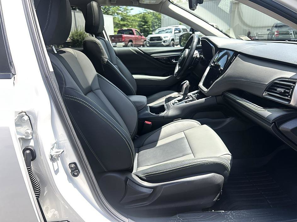 Used 2024 Crystal White Pearl Subaru Onyx Edition image 20