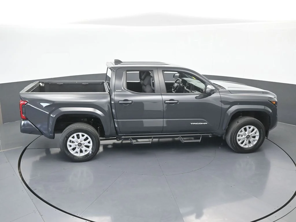 Used 2024 Underground Toyota SR5 image 51