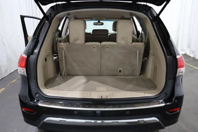 Certified Used 2015 Black Nissan SL image 13