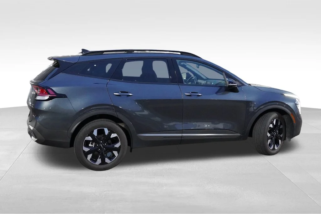 Used 2024 Gravity Gray Kia X-Line image 4