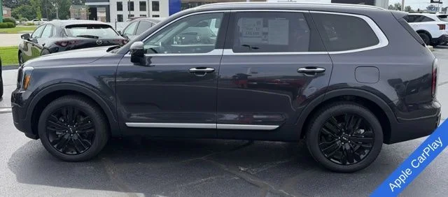 Used 2025 Gray Kia SX image 2