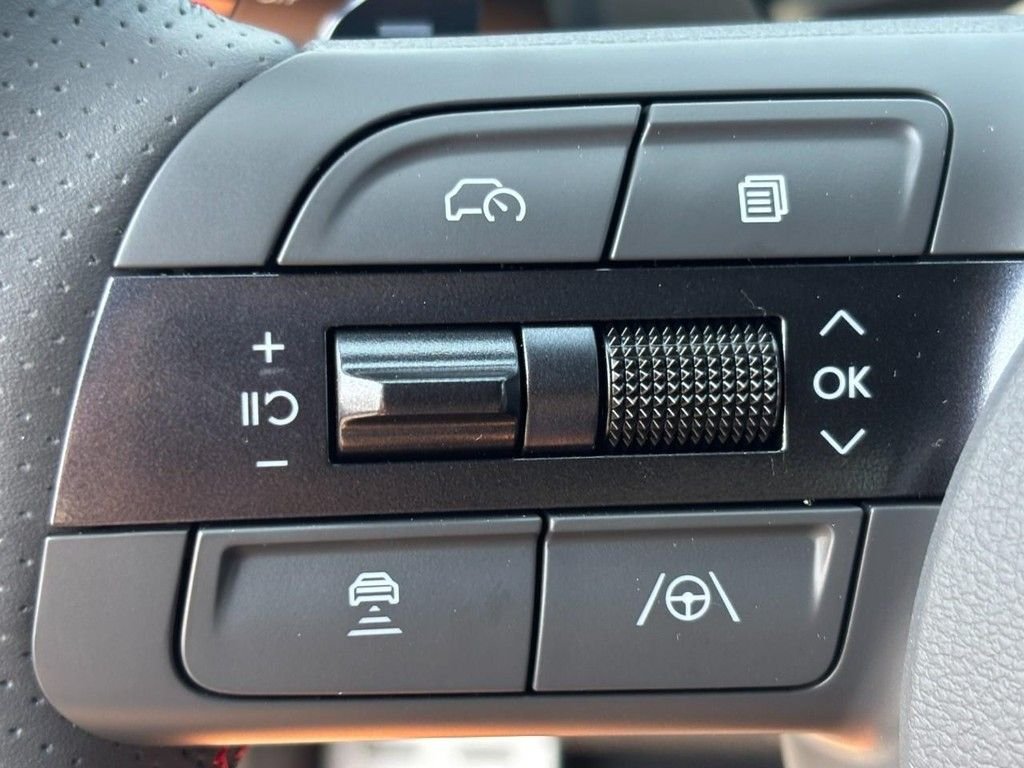 2025 Hyundai Sonata N Line - Photo 34