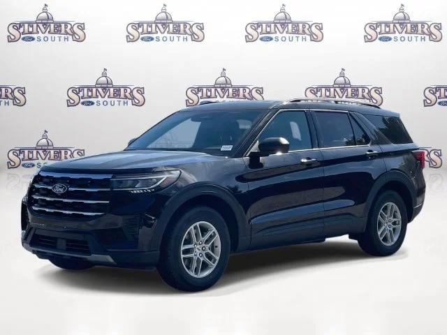 New 2027 Black Ford Active image 5