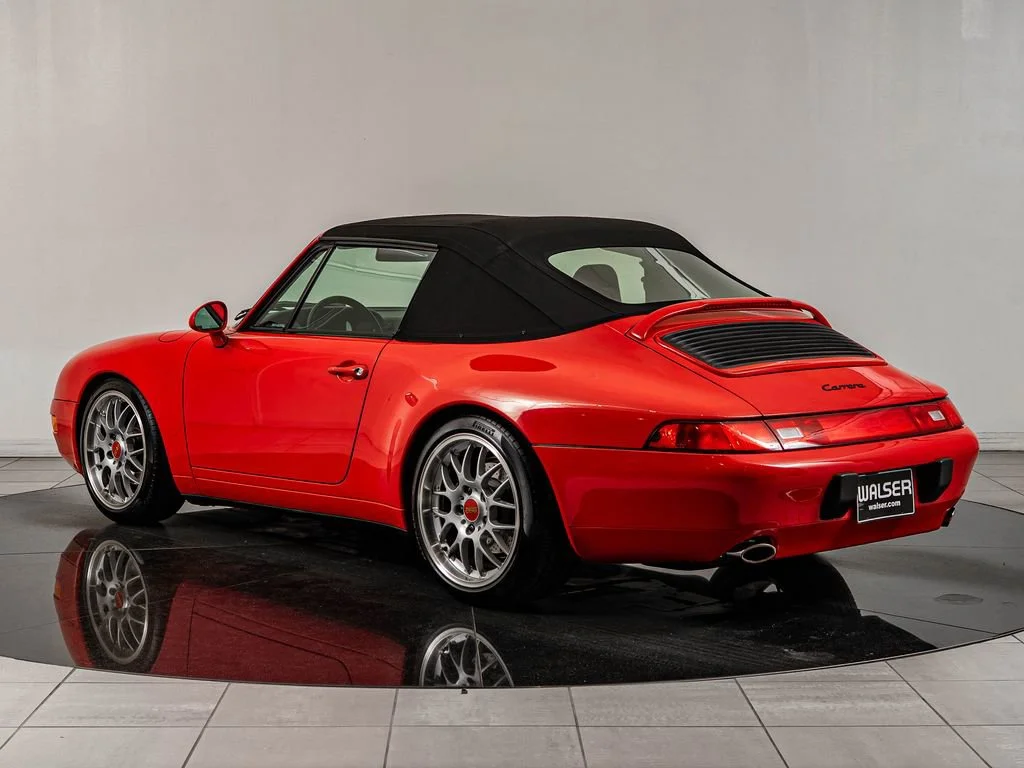 Used 1995 Guards Red Porsche  image 3