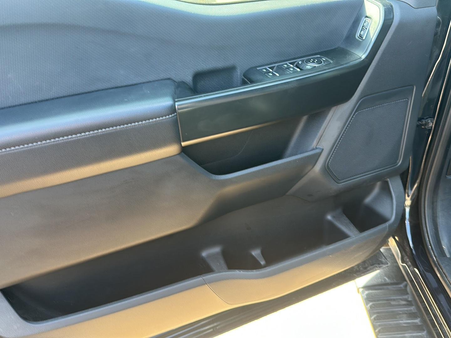Used 2023 Antimatter Blue Ford XL image 7