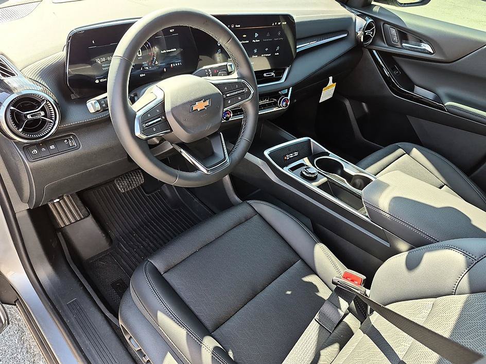 New 2027 Sterling Gray Metallic Chevrolet LT image 15