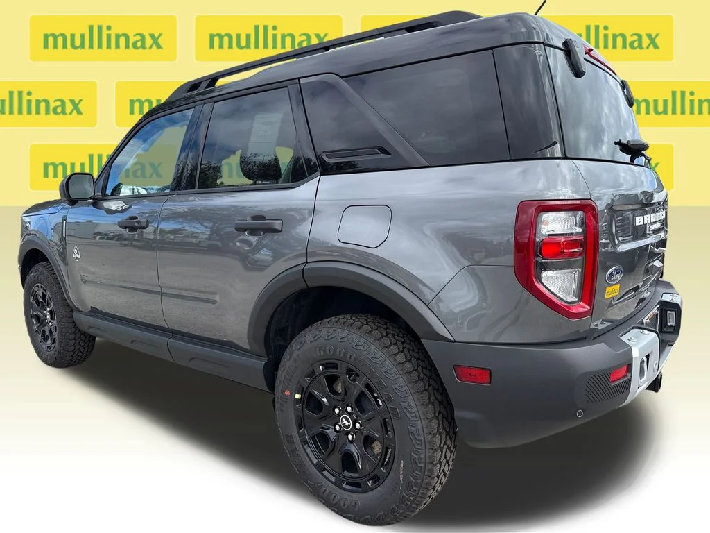 New 2025 Gray Ford Outer Banks image 4
