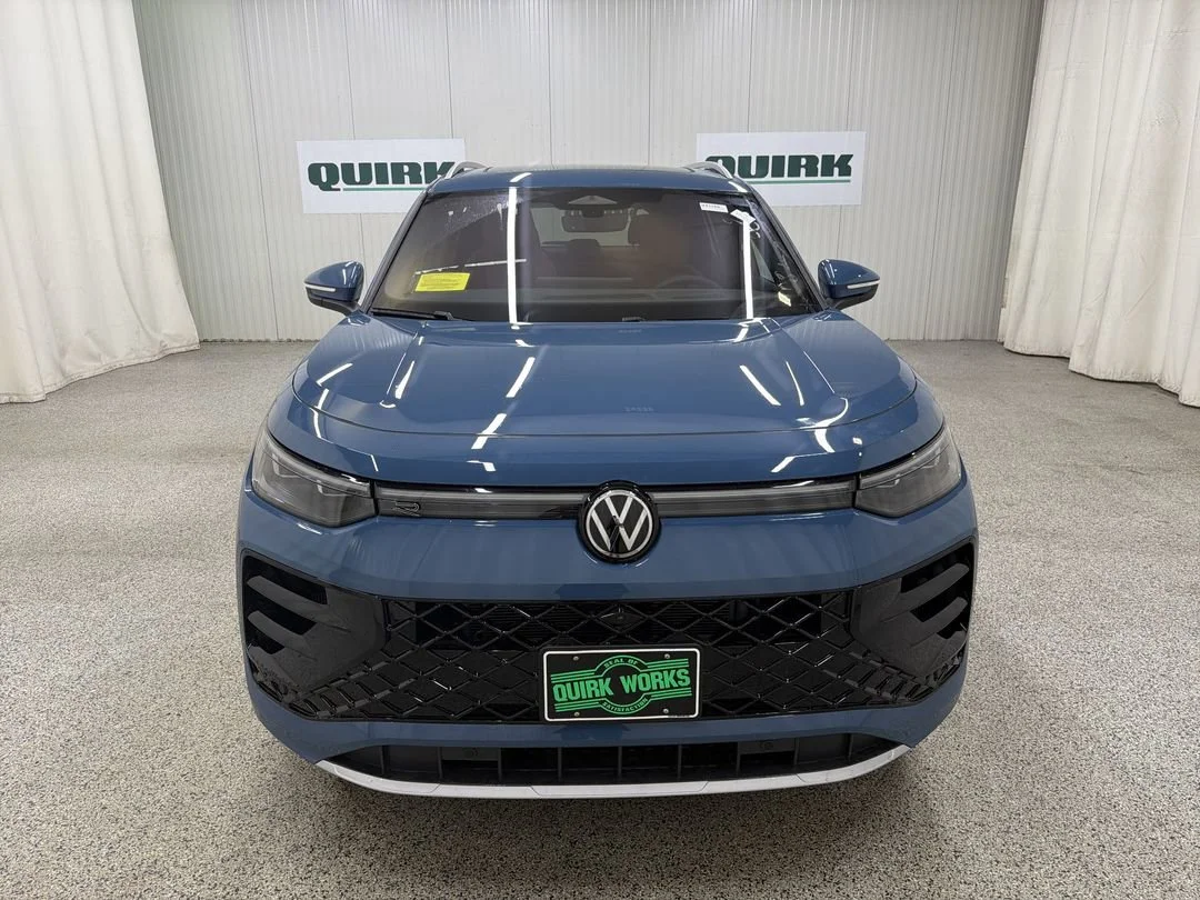 New 2026 Monterey Blue Pearl Volkswagen SEL R-Line Turbo image 2