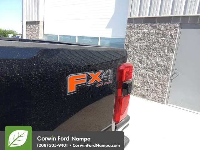 2025 Ford F-350 Super Duty Lariat - Photo 32