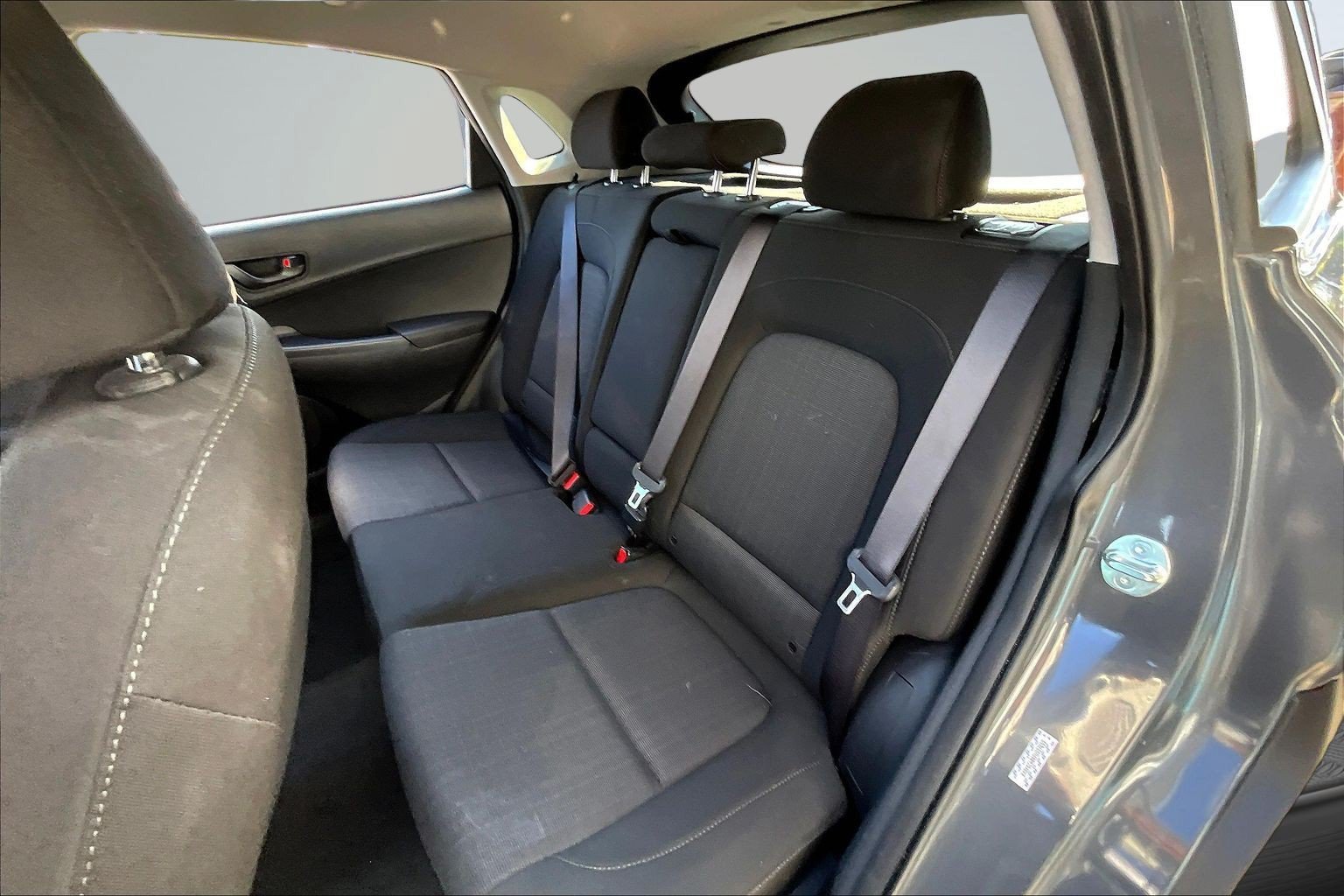 Used 2023 Gray Hyundai SEL image 21