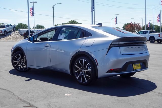 New 2026 Cutting Edge Toyota  XSE image 10