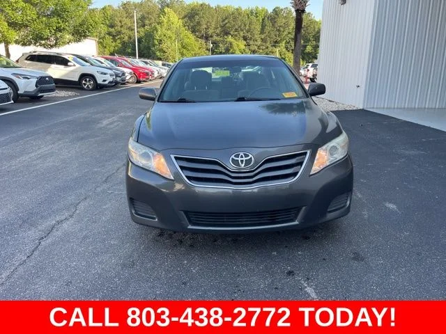 Used 2011 Gray Toyota LE image 29