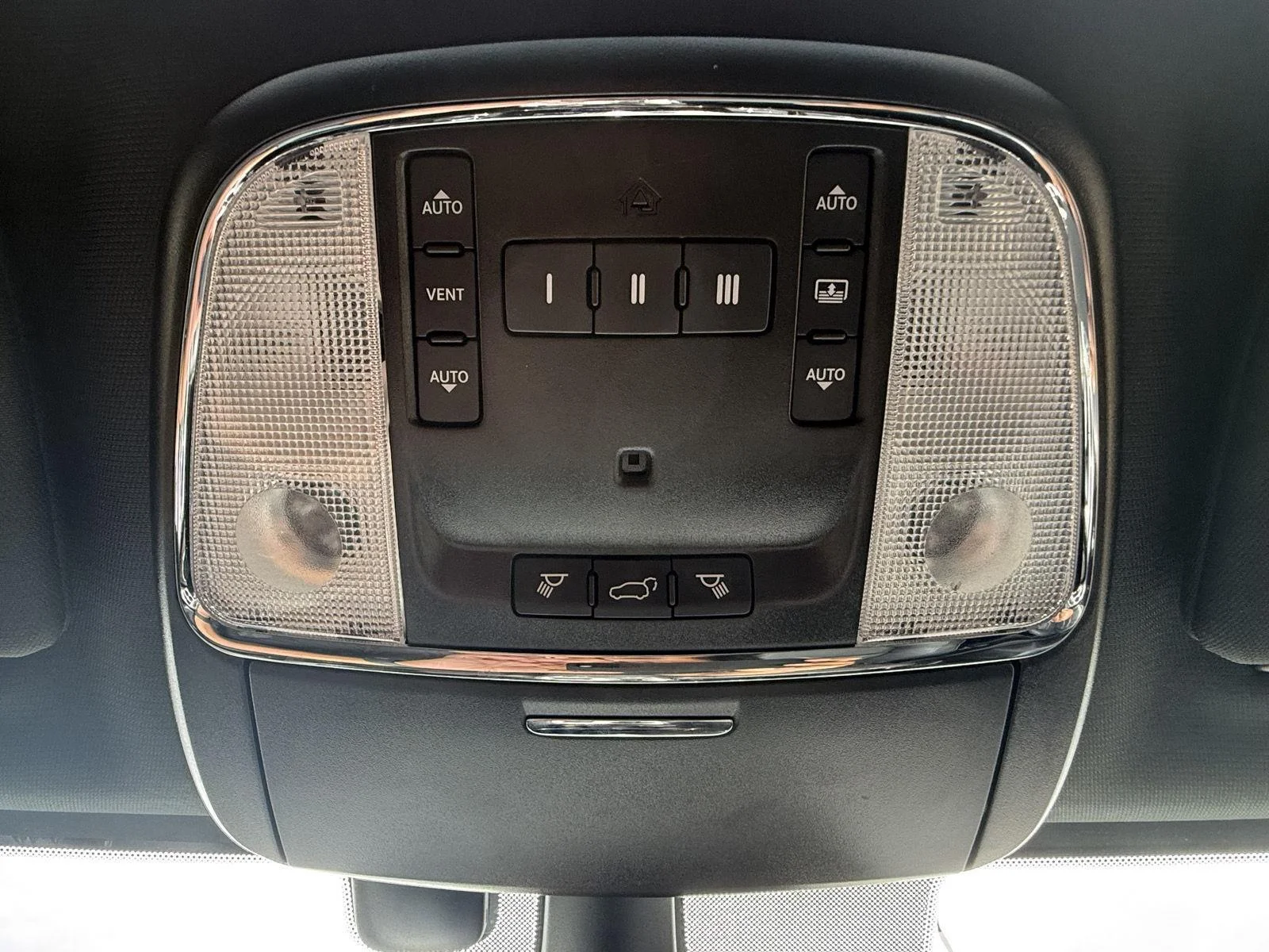Used 2021 Slate Blue Pearlcoat Jeep High Altitude image 22