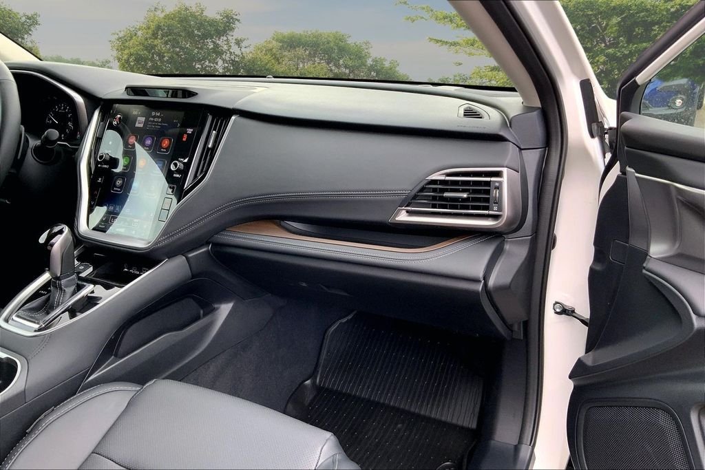 Used 2025 White Subaru Limited XT image 25