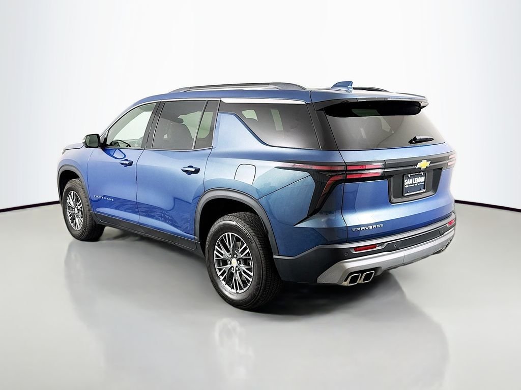 Used 2024 Lakeshore Blue Metallic Chevrolet LT image 5