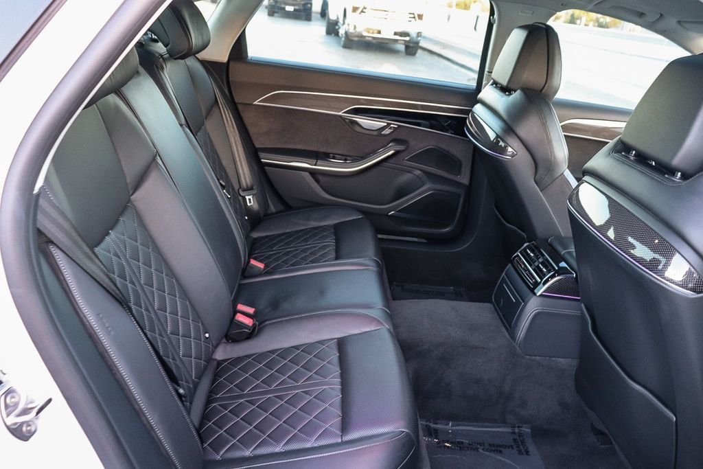 Used 2022 Glacier White Metallic Audi 4.0T image 19