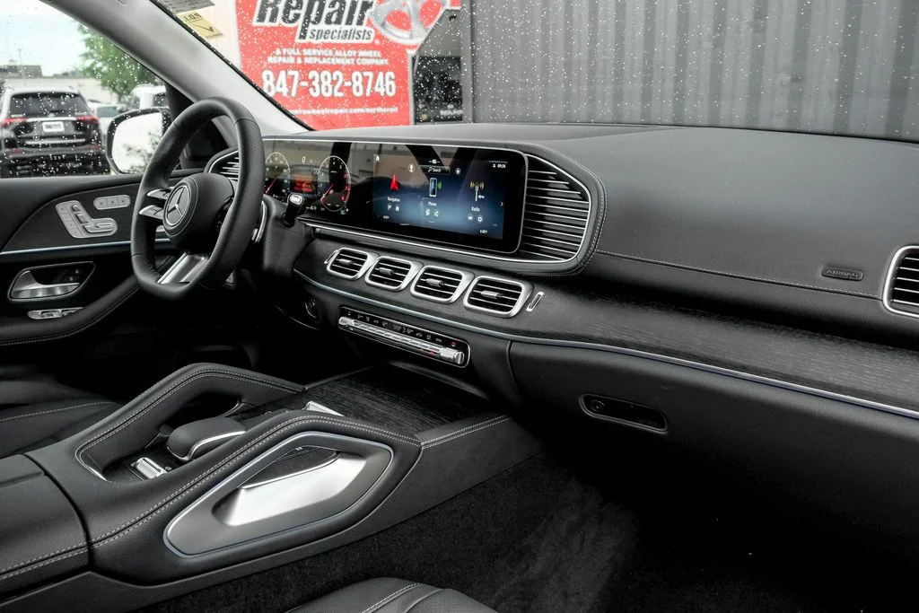 New 2026 Obsidian Black Metallic Mercedes-Benz GLS 450 image 25