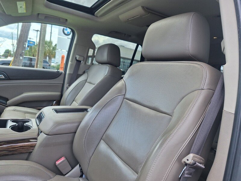 Used 2019 Silver GMC SLT image 11