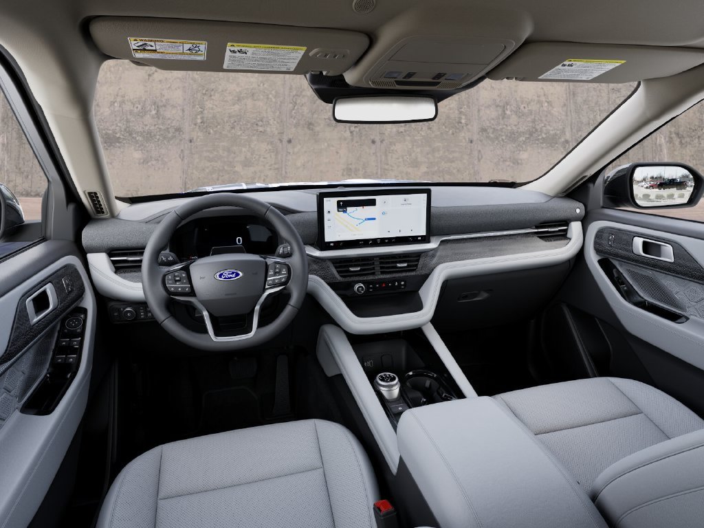 New 2027 Black Ford Platinum image 9