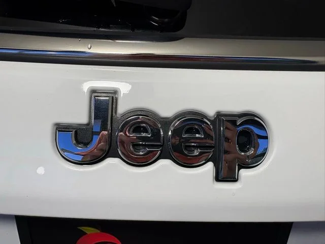 Certified Used 2024 White Jeep Limited image 13