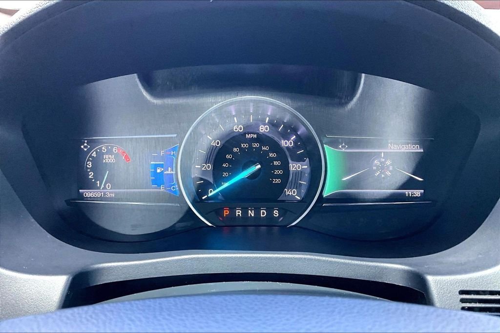Used 2017 Gray Ford Limited image 22