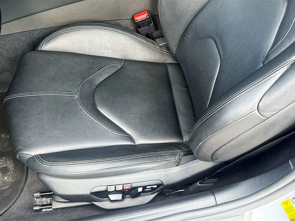 Used 2022 Gray Toyota 3.0 image 21