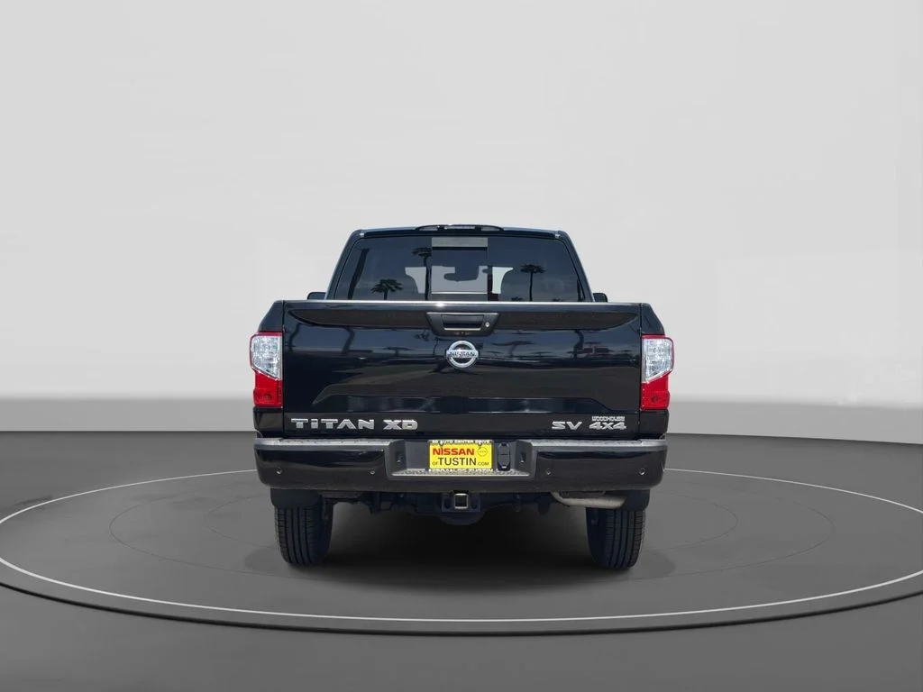 Used 2022 SUPER BLACK Nissan SV image 5