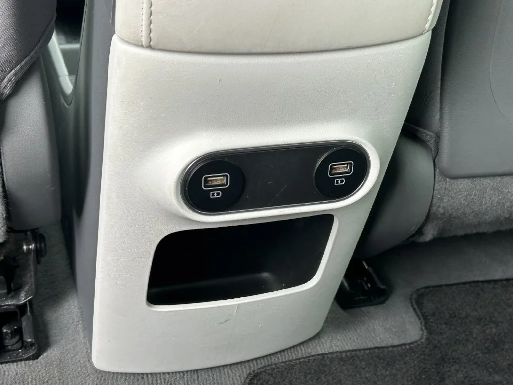 Used 2024 White Hyundai SEL image 15