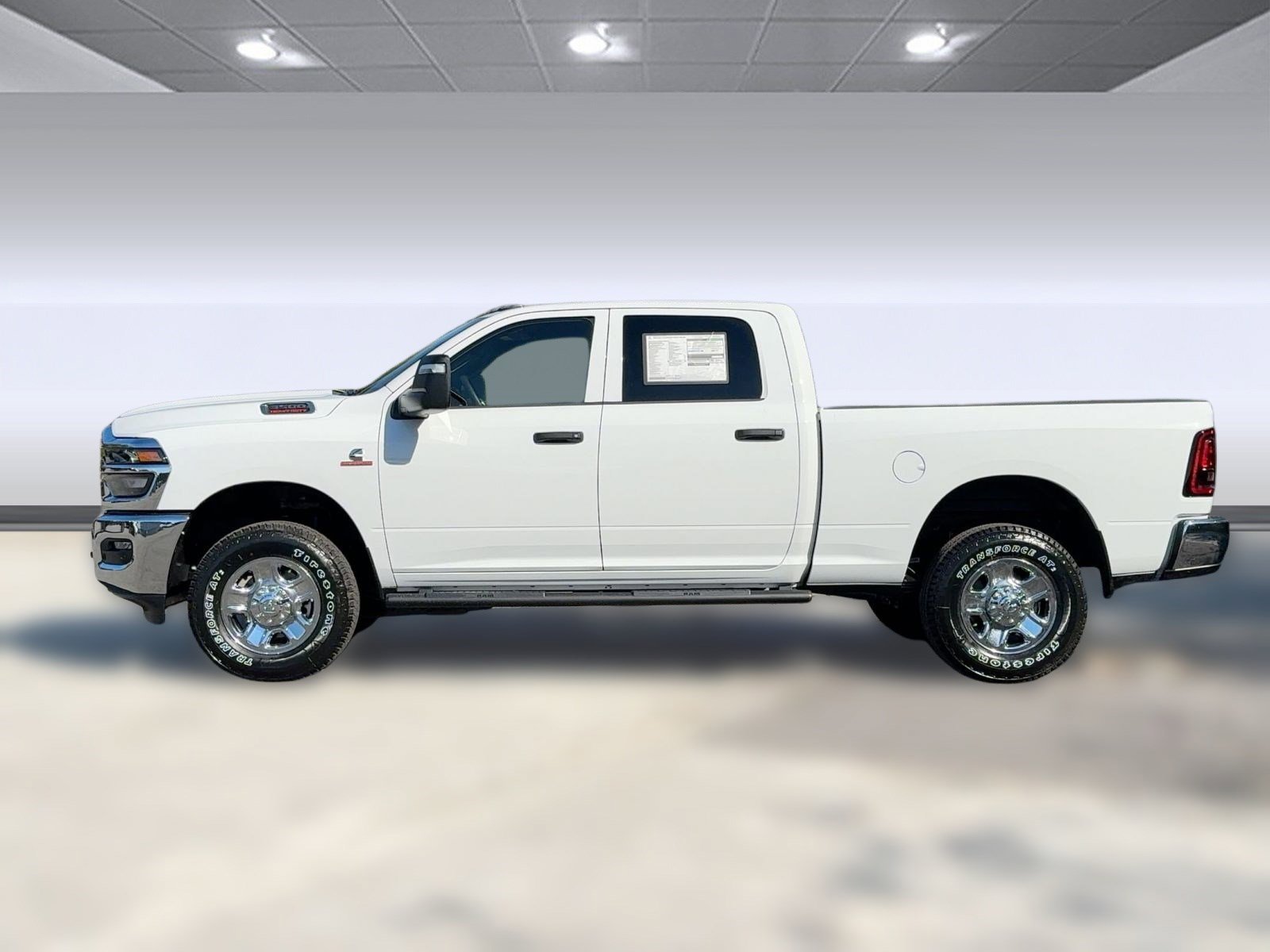 2026 Ram 3500 Tradesman photo 2