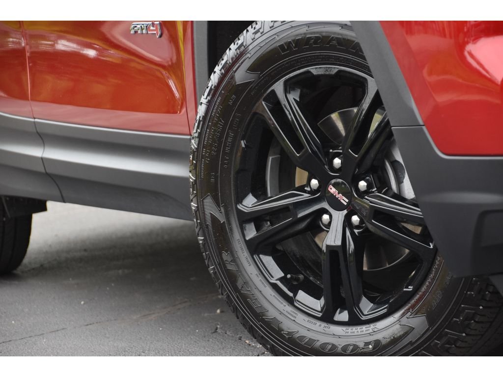 Used 2024 Volcanic Red Tintcoat GMC AT4 image 11
