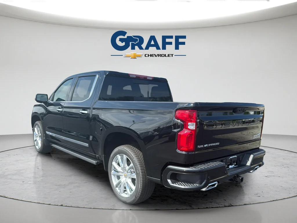 New 2026 Black Chevrolet High Country image 5