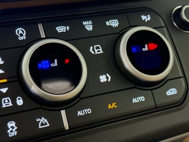 2026 Land Rover Defender V8 - Photo 23