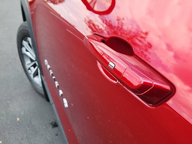 2027 Chevrolet Equinox LT - Photo 12