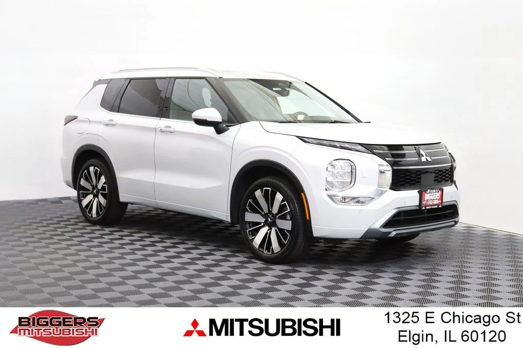 2025 Mitsubishi Outlander SEL S-AWC's photo