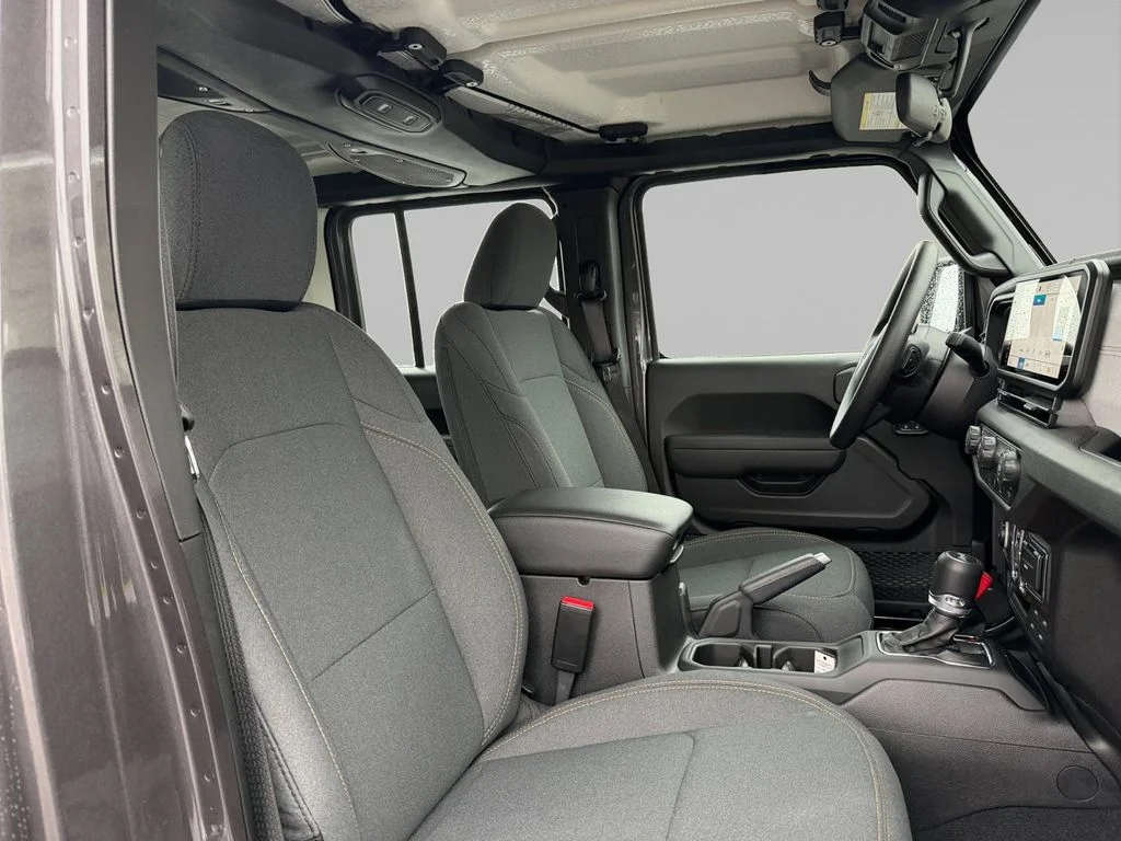 New 2026 Granite Crystal Metallic Clearcoat Jeep Sport image 18
