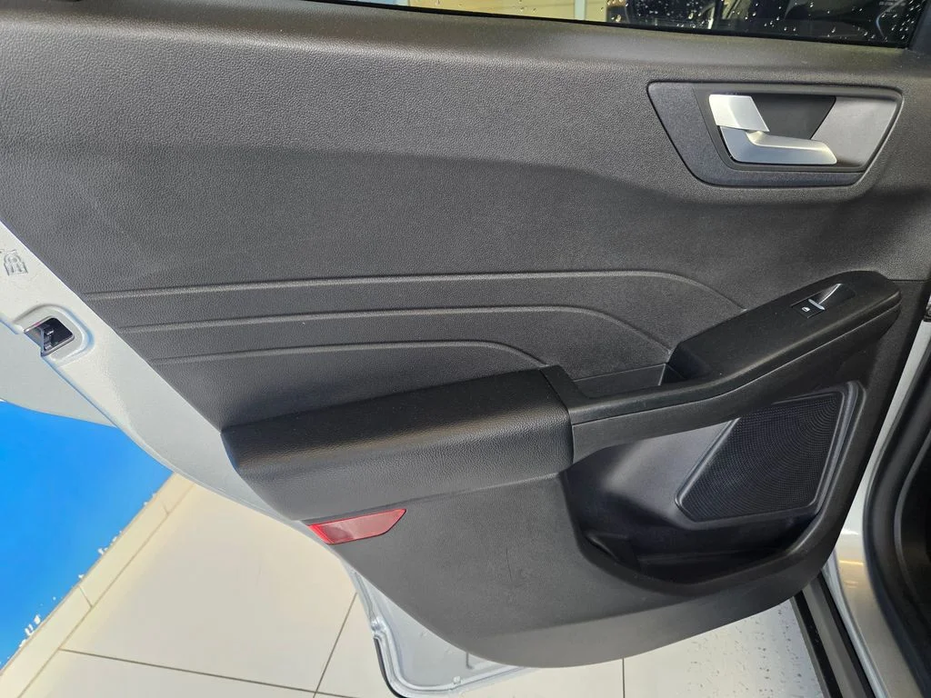 Used 2024 Iconic Silver Metallic Ford Platinum image 19