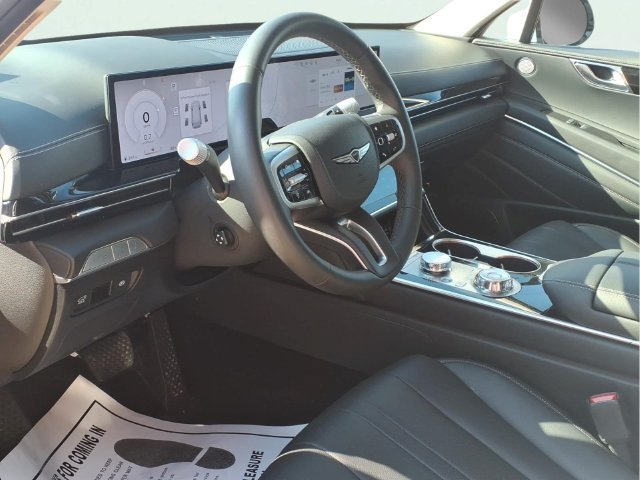 Used 2026  Genesis 2.5T image 8
