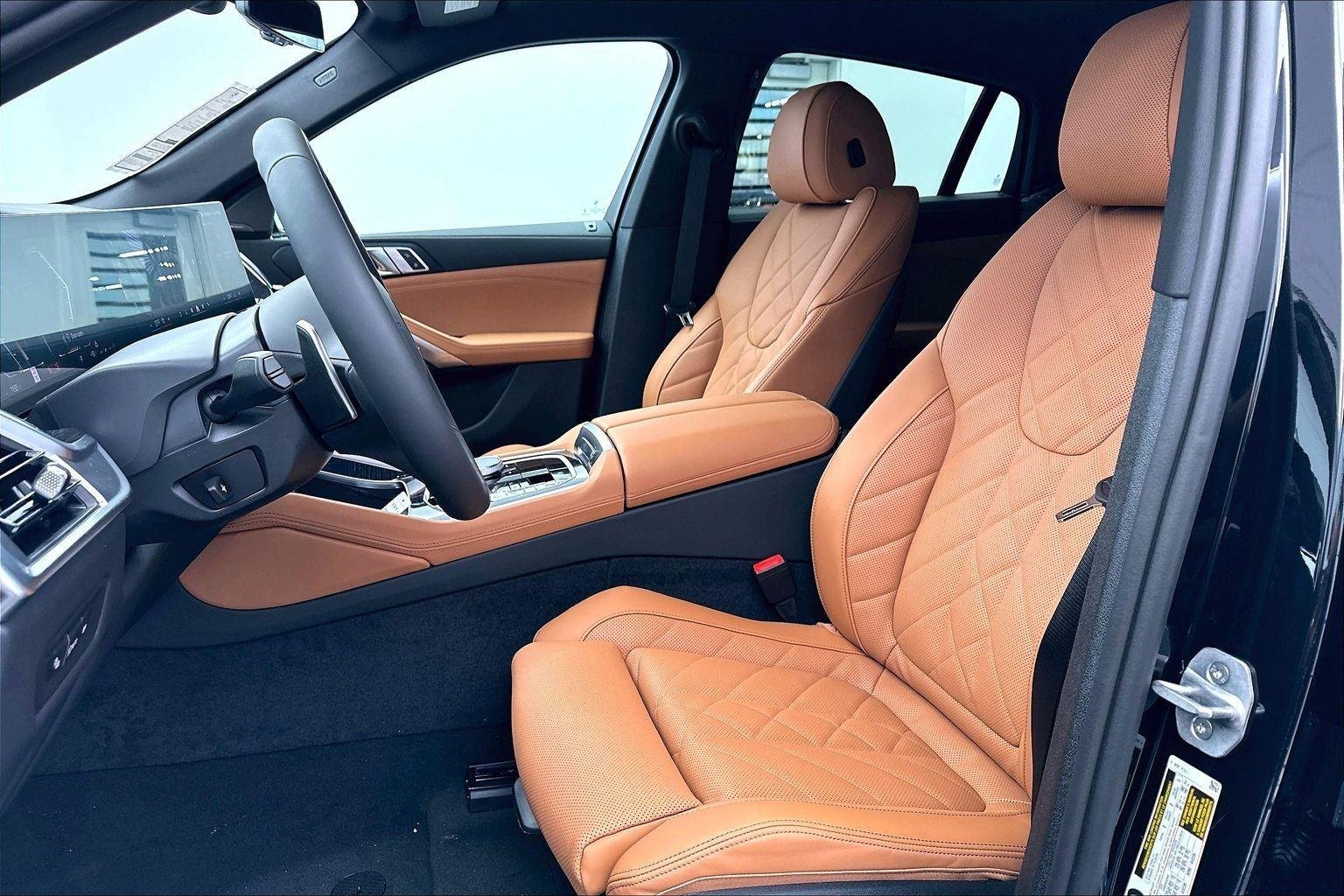 New 2026 Black Sapphire Metallic BMW xDrive40i image 14