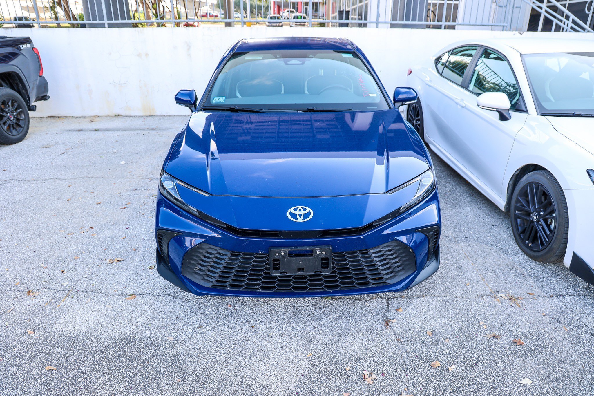 Used 2025 RESERVOIR BLUE Toyota SE image 3