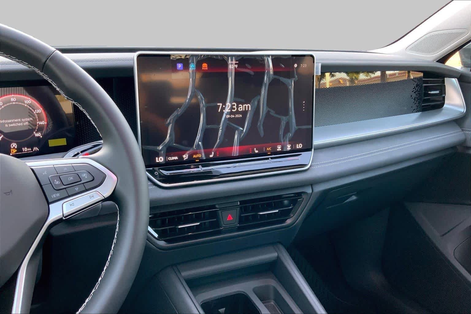 New 2026 Platinum Gray M Volkswagen SE image 6