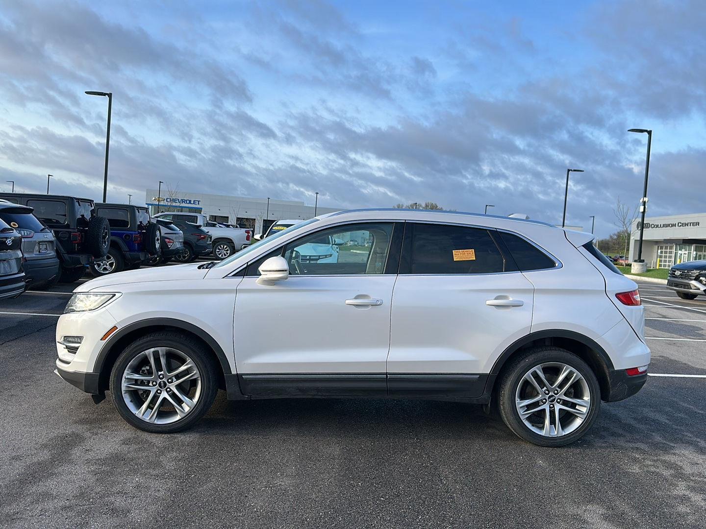 Used 2017 Lincoln MKC Reserve with VIN 5LMCJ3D95HUL70538 for sale in Saint Joseph, MO